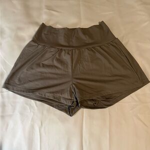 HALARA High Waist Brown Shorts